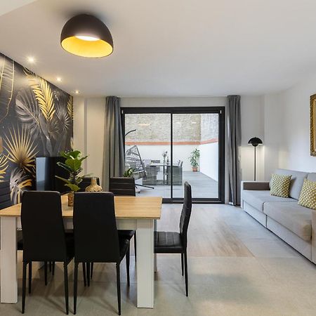 คอสโม อพาร์ตเมนต์ กอนเซล เด เซนต์ Apartment บาร์เซโลนา ภายนอก รูปภาพ