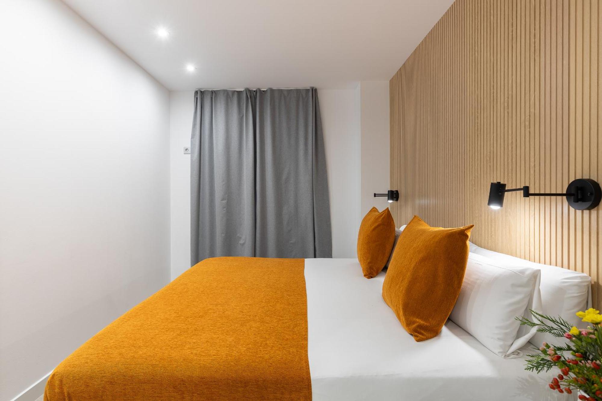 คอสโม อพาร์ตเมนต์ กอนเซล เด เซนต์ Apartment บาร์เซโลนา ภายนอก รูปภาพ
